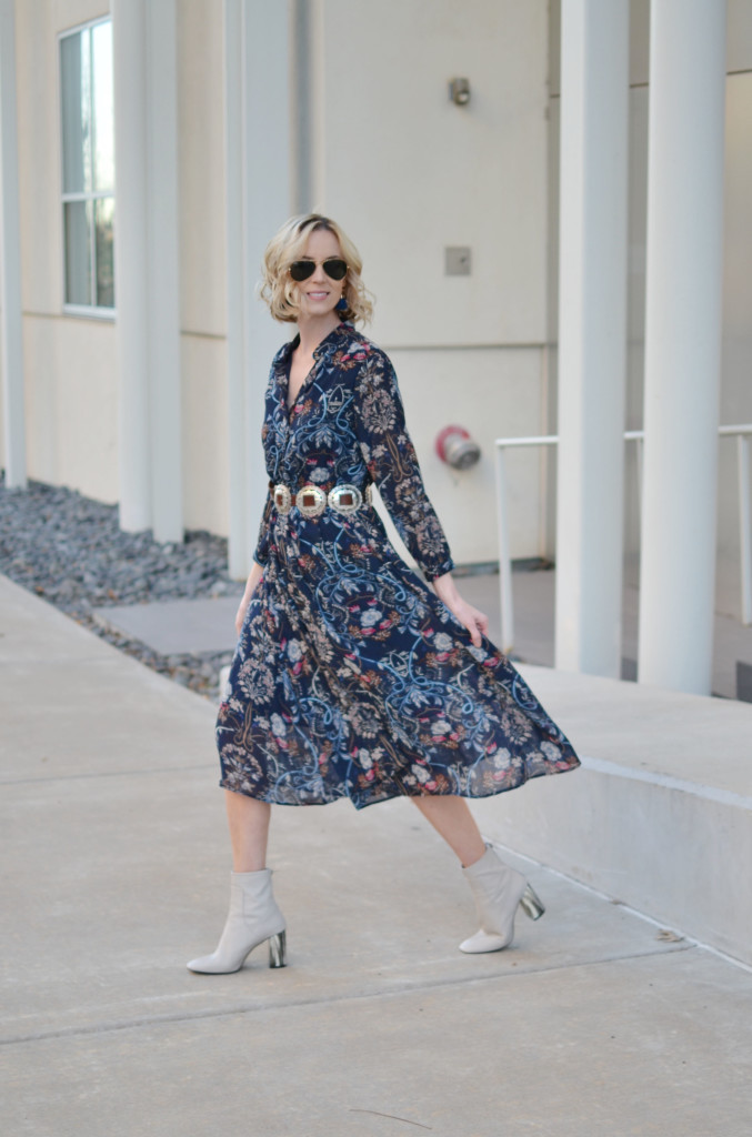 5 reasons I love midi dresses; oasap floral midi dress, topshop mod cream boots, concho belt