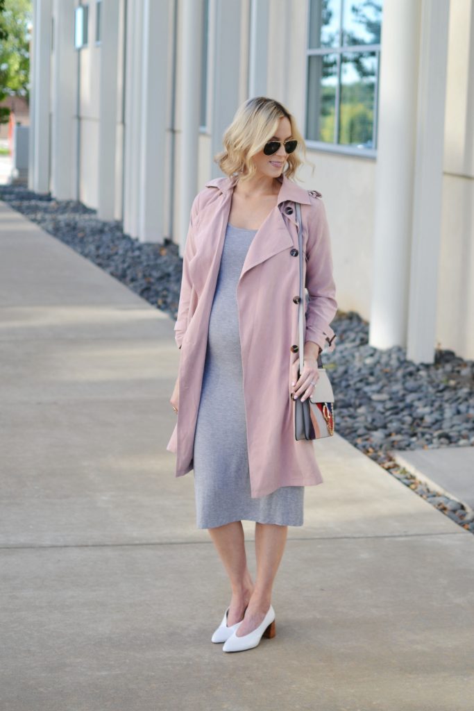 grey midi dress, blush trench coat, white block heels, chloe dupe bag. fall maternity style, easy layers