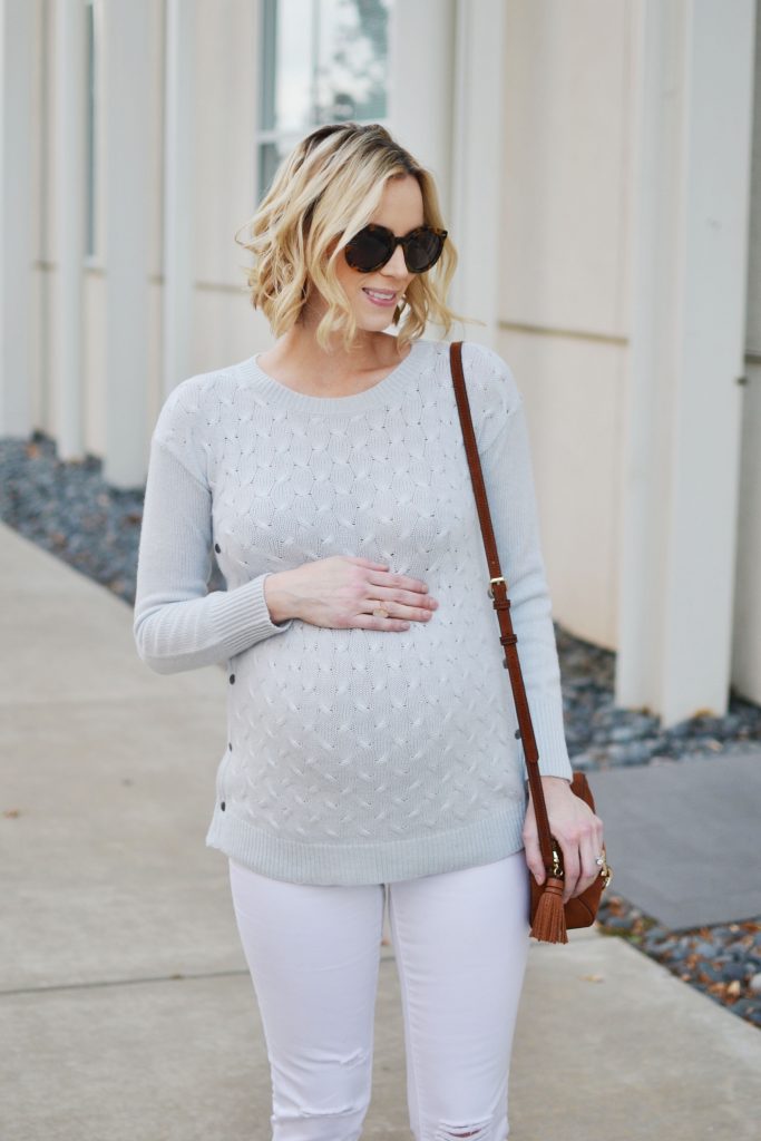 mint and white with tan accents, white jeans for fall. stylish maternity outfit, fall outfit idea