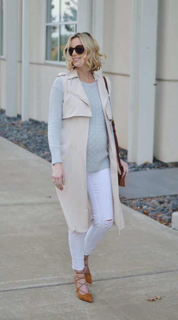 mint and white with tan accents, white jeans for fall. stylish maternity outfit, fall outfit idea