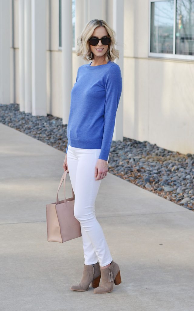 how to style a blue top - blue sweater, white jeans, tan suede moto jacket, tan ankle boots, tan tote