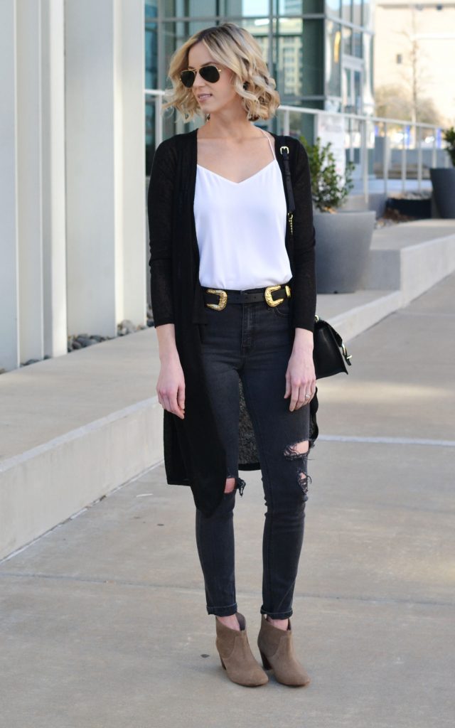 tried and true outfit combo, easy casual weekend look, distressed black skinny jeans, white cami, black duster, double buckle belt, booties