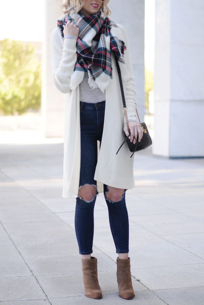 how to style a long cardigan for fall