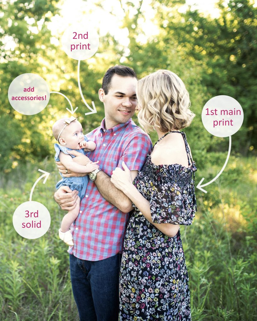 what to wear for family photos warm weather example, tips on how to plan outfits for family pictures