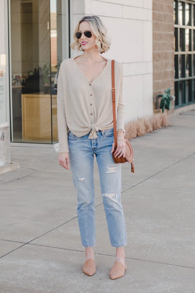 easy casual everyday outfit for spring