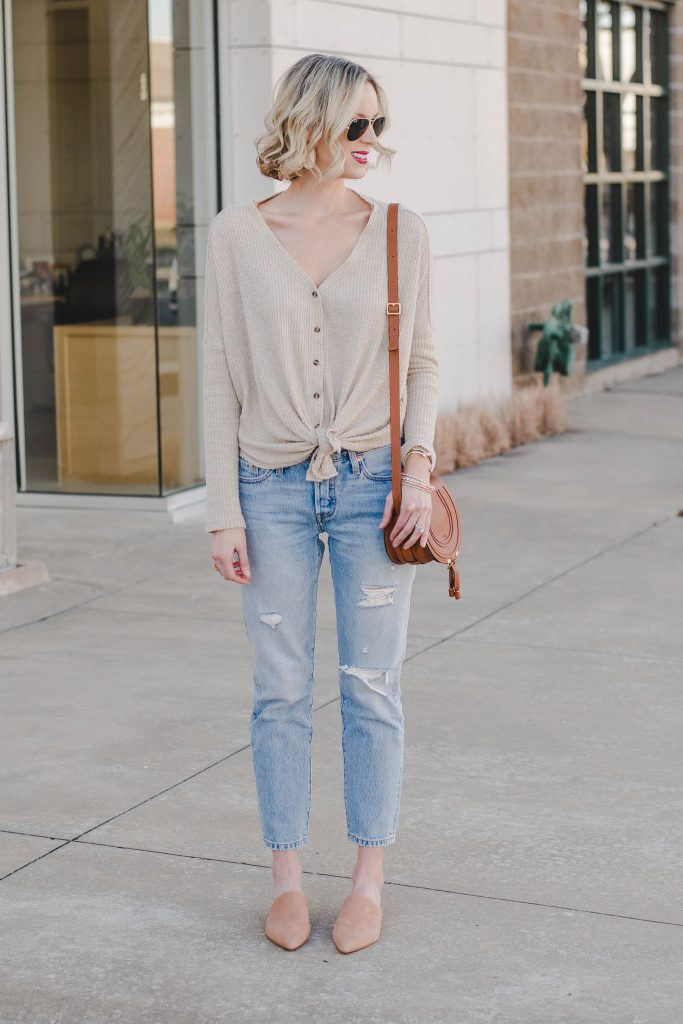 the perfect spring casual outft