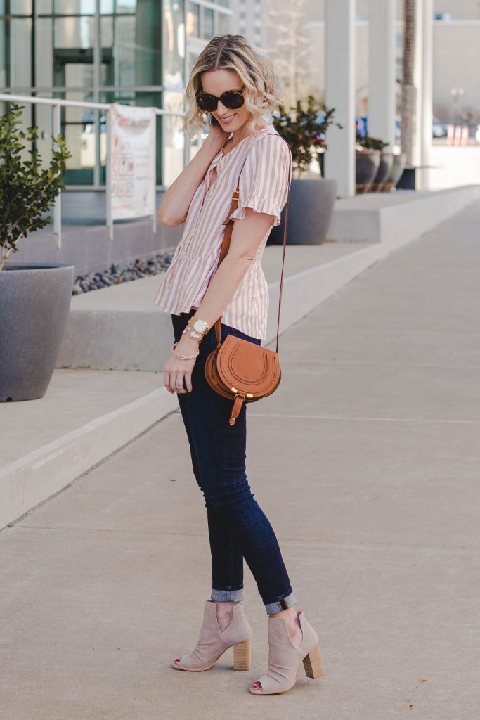 neutral casual outfit for spring