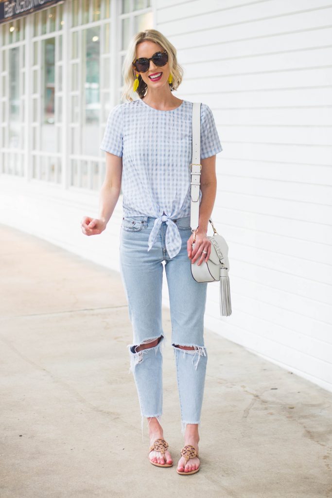 blue and white summer casual outfit