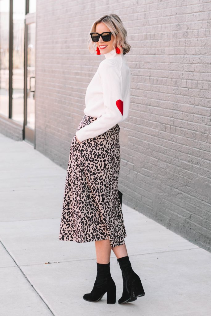 how to wear leopard for work