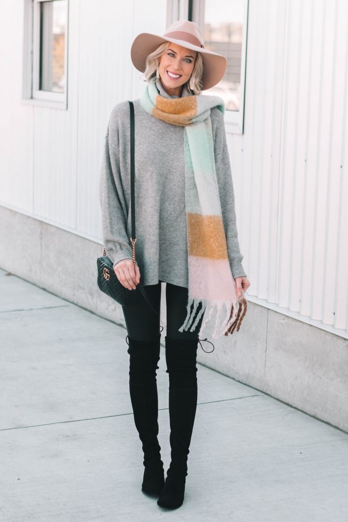 fall layered outfit, sweater, leggings, cute hat
