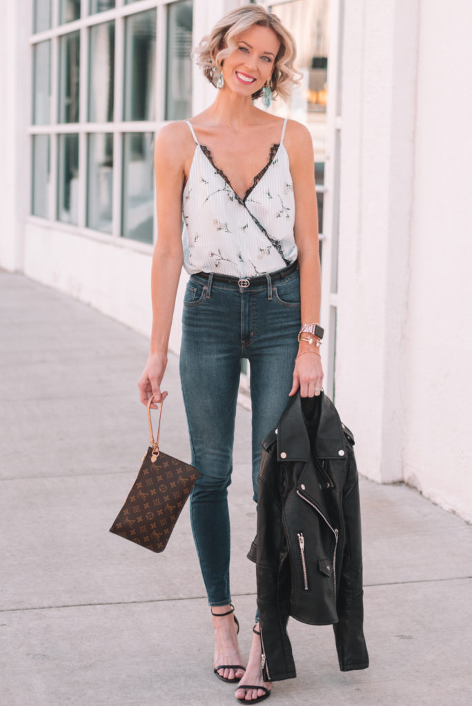 benefits of a bodysuit, high waisted jeans, strappy heeled sandals