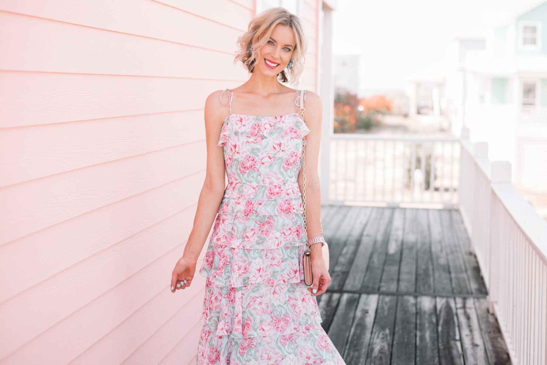dresses to wear to a june wedding