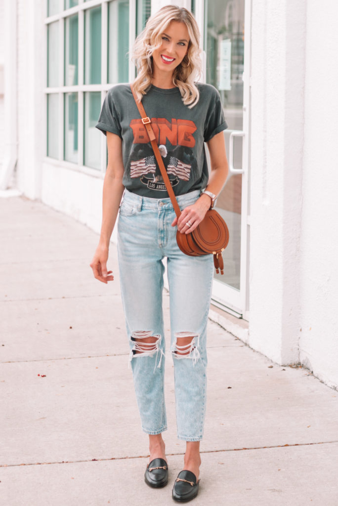how to wear a graphic tee, graphic t-shirt, boyfriend jeans