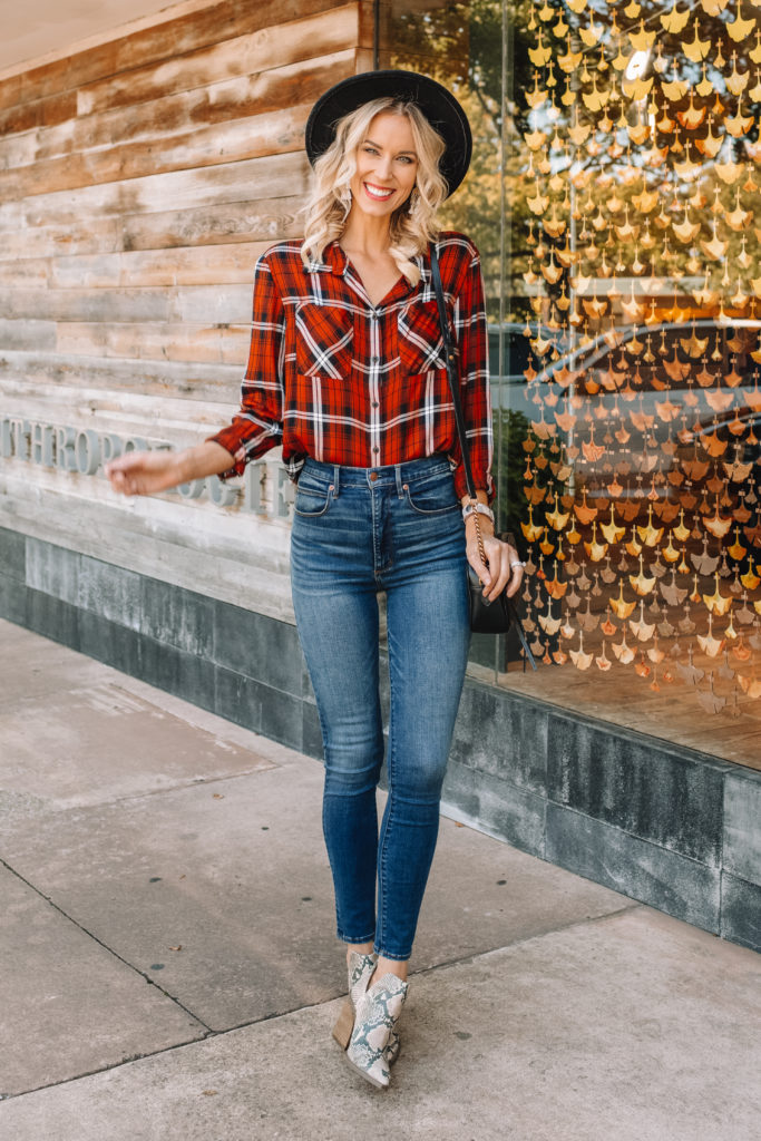 the perfect fall flannel, high waisted skinny jeans, snake skin boots