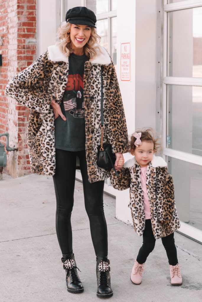 matching mom and daughter faux fur leopard coats and legging outfits