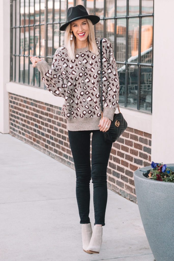 leopard sweater outfit, black jeans, boots