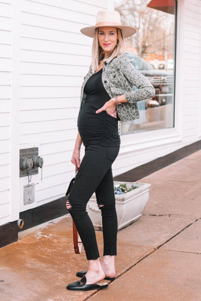 All Black Edgy Maternity Look, all black maternity outfit, edgy maternity outfit