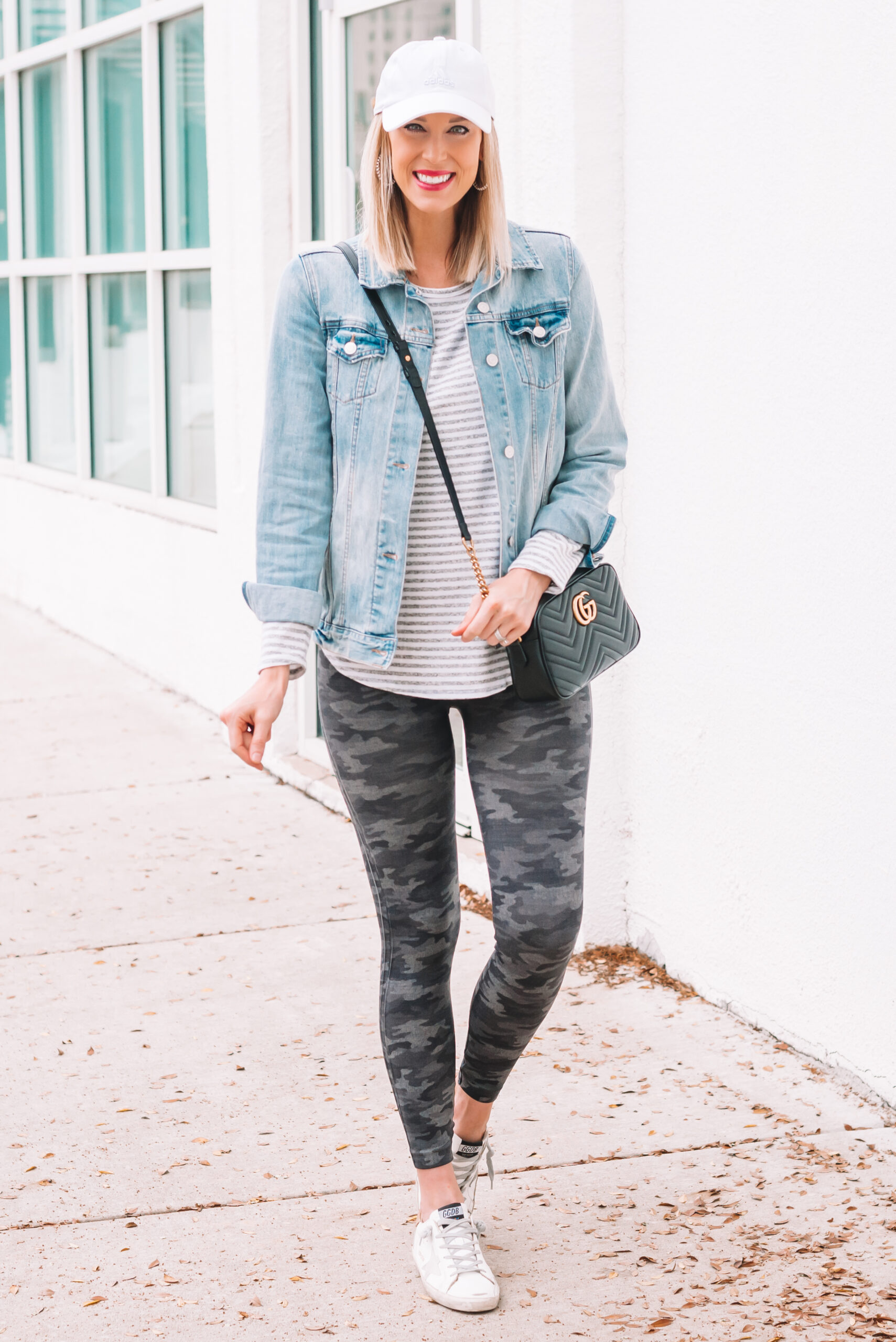 What to wear with black camo leggings
