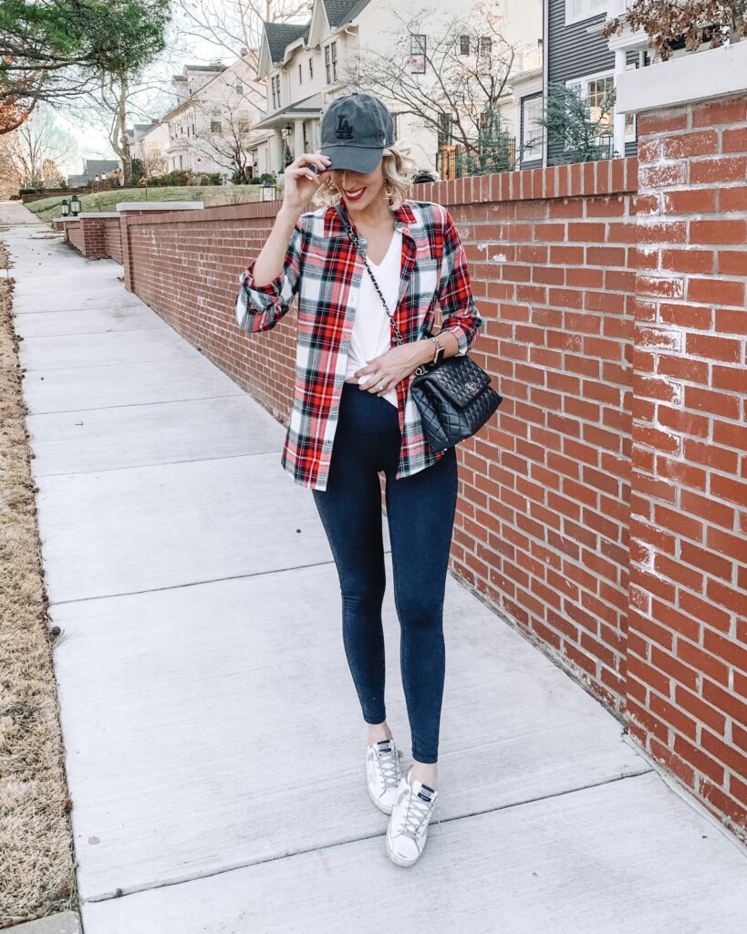 Ever wondered how to style a flannel casually? This post is for you with one easy look plus eight more for inspiration. 