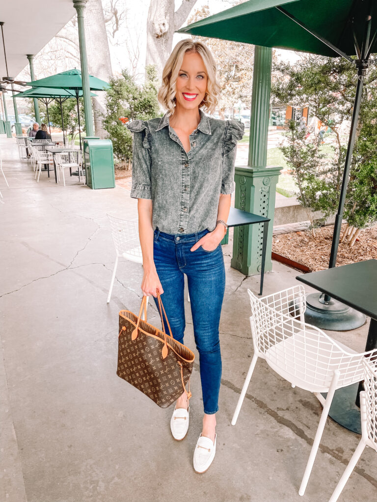 This Target chambray ruffle sleeve top is such a great take on a classic with the acid wash and sleeve detailing. 