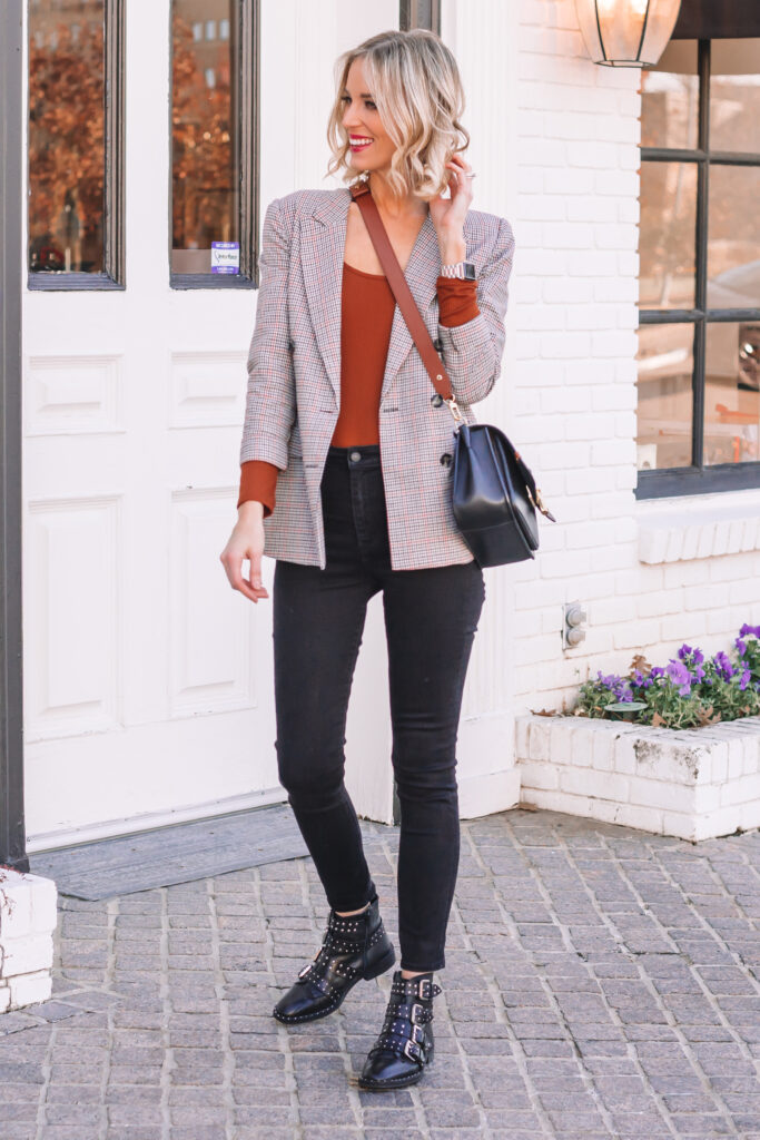 A houndstooth blazer is such a classic wardrobe staple. I've had mine for 4 years! I love wearing it multiple ways, and I am sharing two ideas today. 
