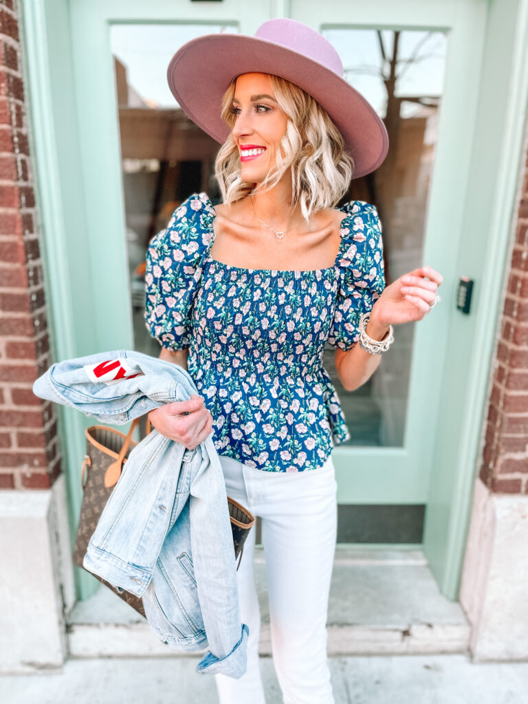 Who is ready for spring clothes?! Sharing the best of spring blouse roundup with Shop Avara today and you do not want to miss it! This blue floral peplum top is so good! I love the smocked top.
