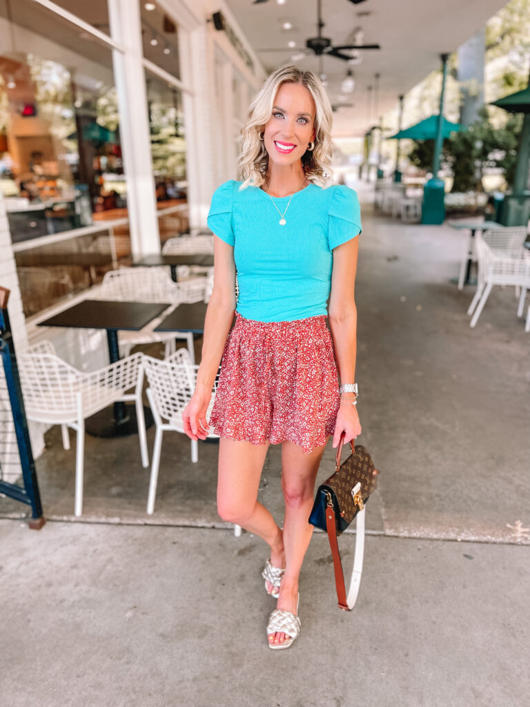Looking for Amazon date night outfit ideas? I've got you covered with these adorable ruffle hem shorts you can dress up or down plus more! I love the bold contrast of colors here. 