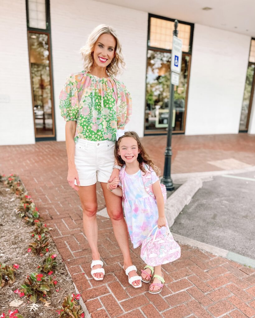 Affordable back to school clothes for girls can be hard to find, but Ive got you covered with a ton of cute mix and match pieces!