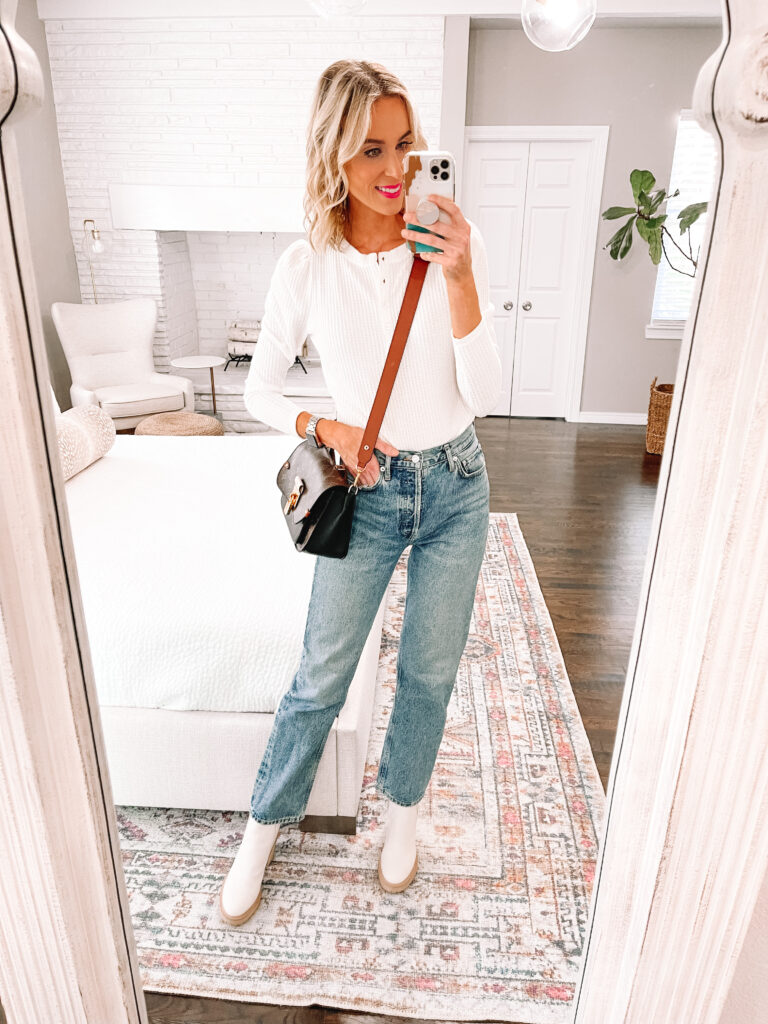 Chelsea boots are all the rage right now, and today I am breaking down how to wear chunky Chelsea boots for women! Try them under a wider leg straight jean.