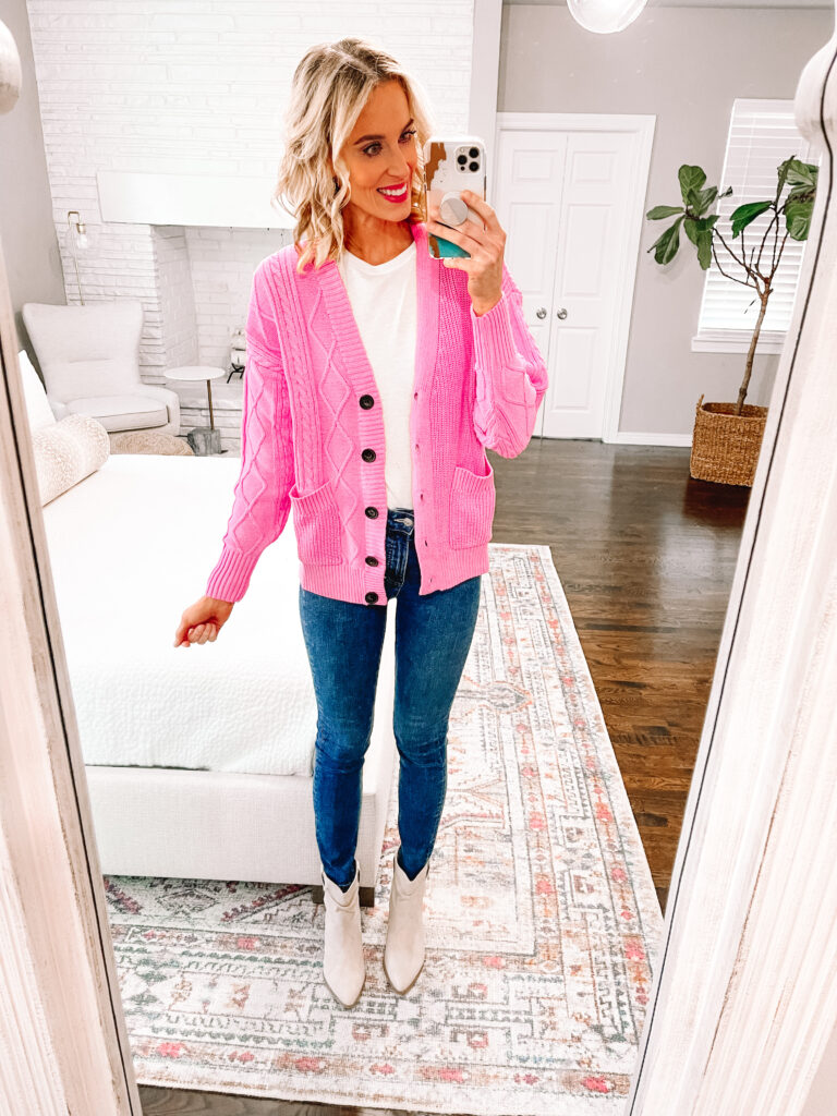 I'm back with another HUGE Walmart fall outfit try on! There are truly just so many good items for fall at Walmart right now like this bubblegum pink cardigan. 