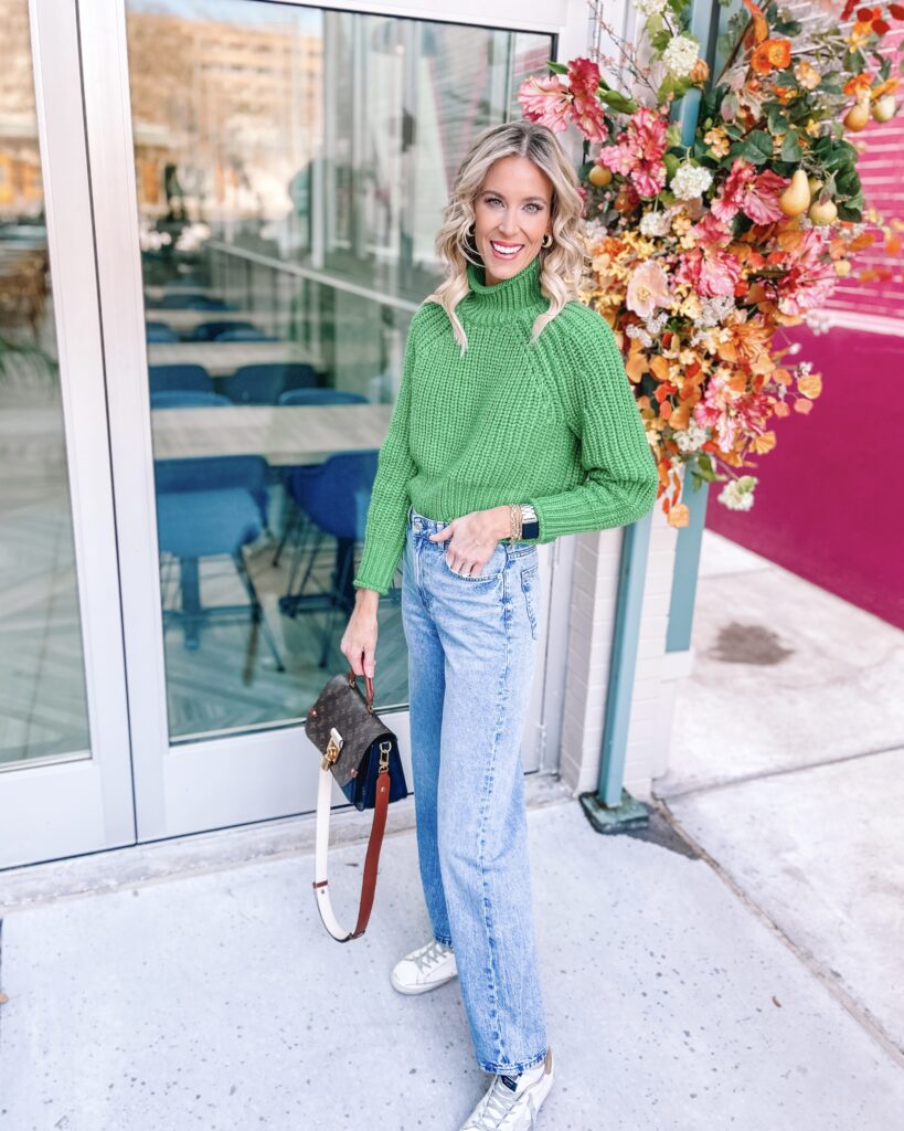 I'm sharing a really fun H&M try on haul starting with this green sweater and amazing wide leg jeans. Both are so affordable! 