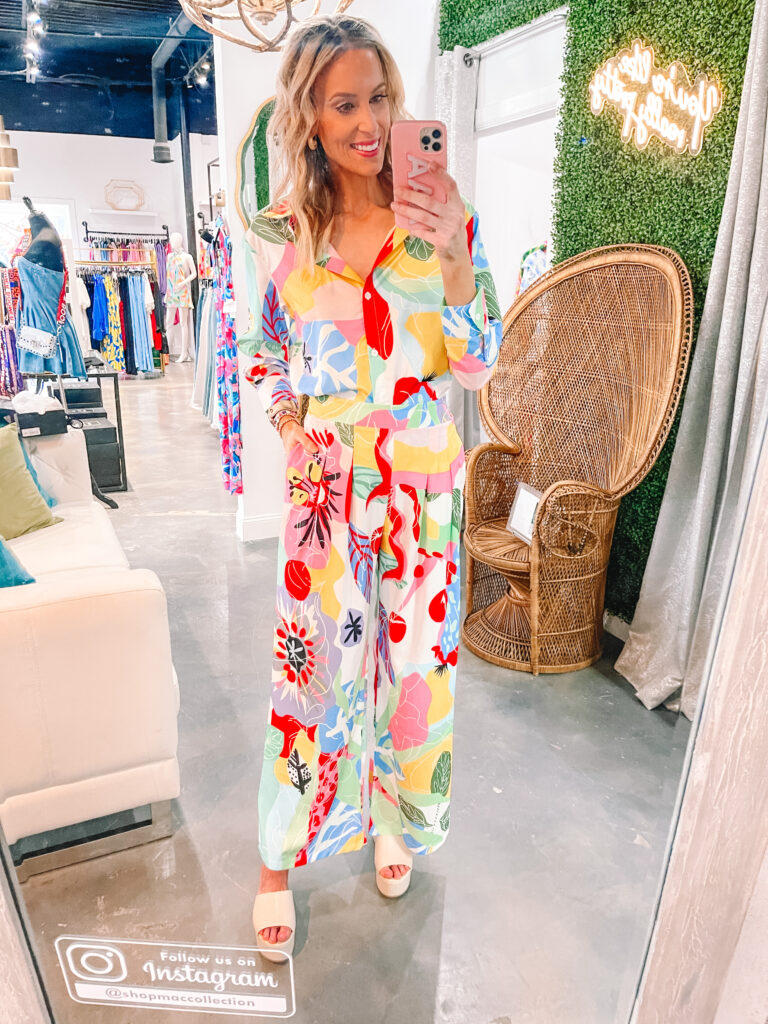 I'm sharing a really fun MAC Collection try on which is a local boutique with online shopping too! You'll love these fun bright colors and prints like this amazing matching pant and blouse set. 