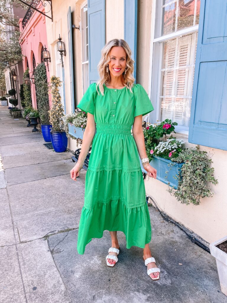 I'm sharing a Red Dress try on starting with this gorgeous green maxi dress! It's perfect for spring. 