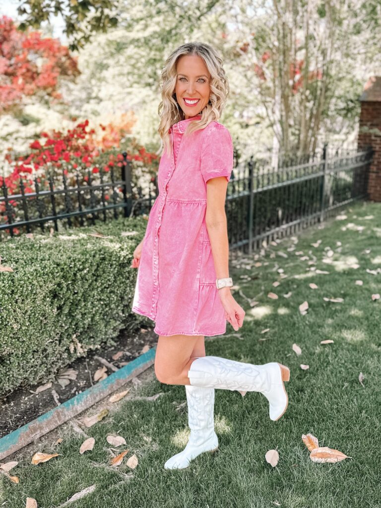 I am flat out obsessed with this pink Amazon denim dress! It's SOOO good you all! Pair it with white cowboy boots for a concert or sneakers for everyday. 