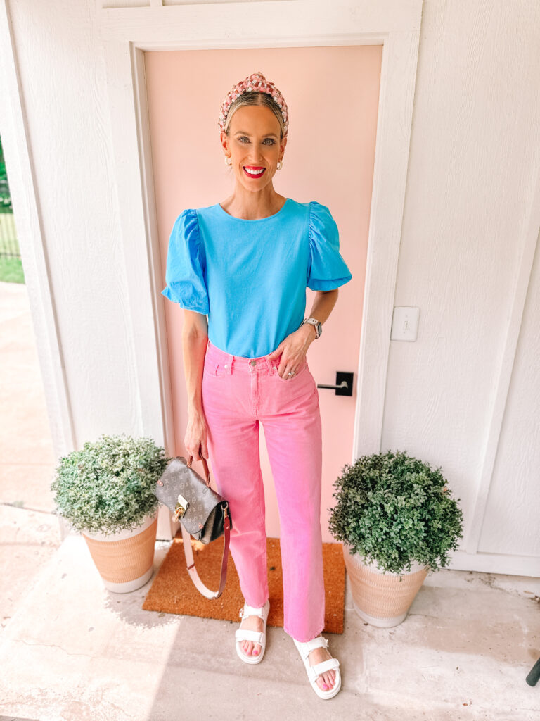 Are you a color lover like me and want some help putting outfits together? Or are you stuck in your neutral loving rut and need some bright inspiration? I have 8 bold outfit color combinations to try that will leave you a color mix master! Try pink jeans with a bright blue top!