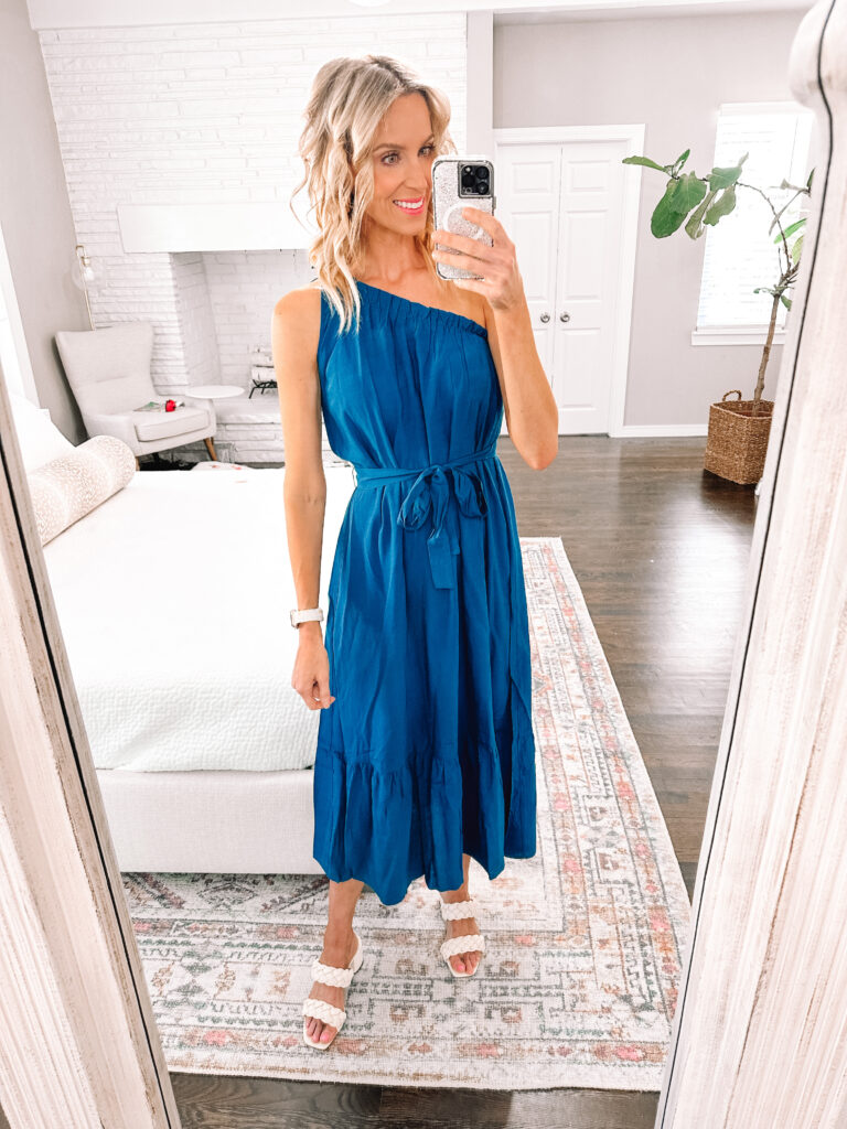 Sharing a HUGE Walmart dress haul with 9 dresses all in the $15-$40 price range for events, everyday, and more! This gorgeous navy blue one shoulder dress is perfect for any dressy event you might have!
