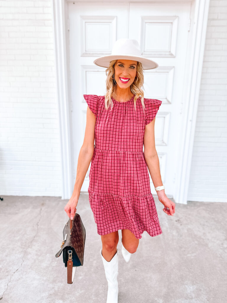 How cute is this Walmart fall transition dress for just $18! Wear it now with sandals and later with boots and a hat. You can easily add a jean jacket too. 