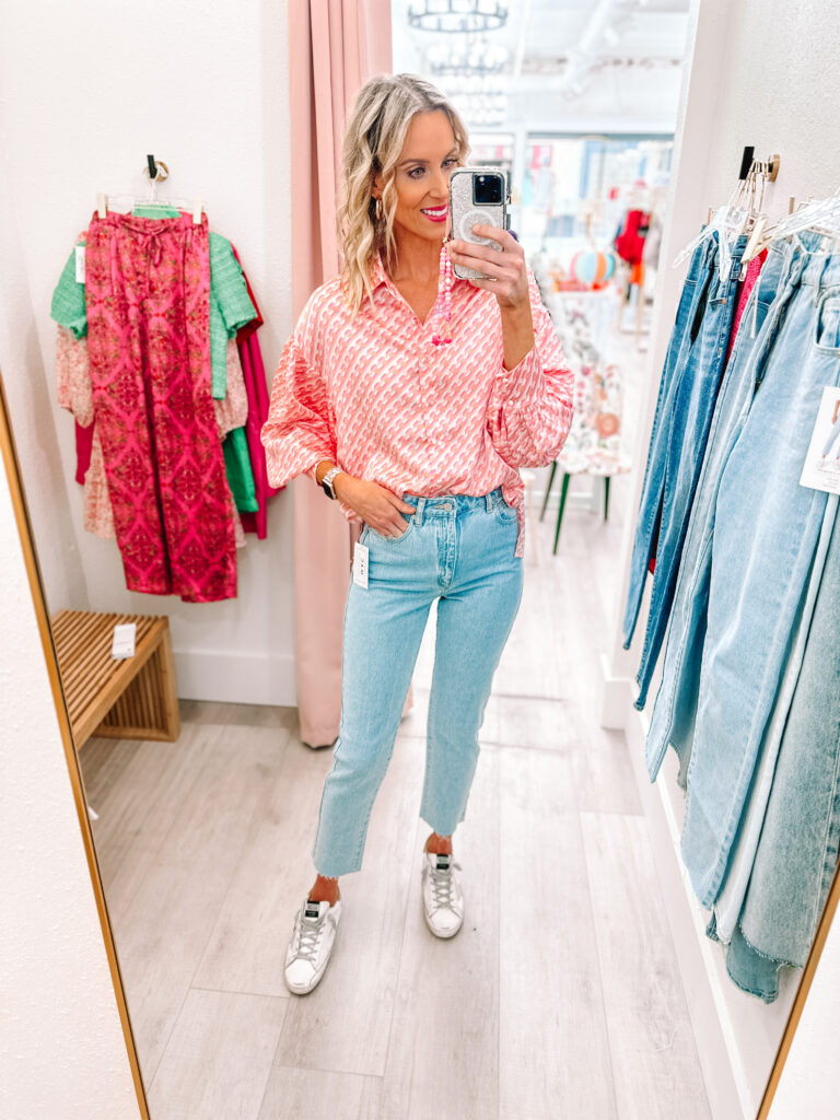 I'm sharing a really fun Mac Collection try on haul with a discount code! This satin blouse is amazing!