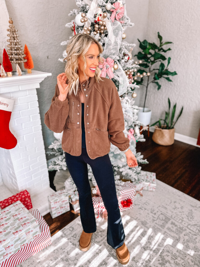 You will love this Amazon Free People Hit the Slopes Fleece Jacket look for less! It's under $50 compared to the original almost $150! It's a cozy soft brown fleece jacket perfect to pair with leggings, flare leggings, or jeans. 