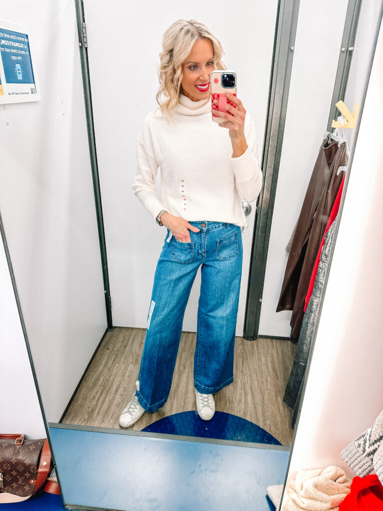 I have a super fun Old Navy try on haul for you all today! Try a great wide leg jeans with a fun sweater. 
