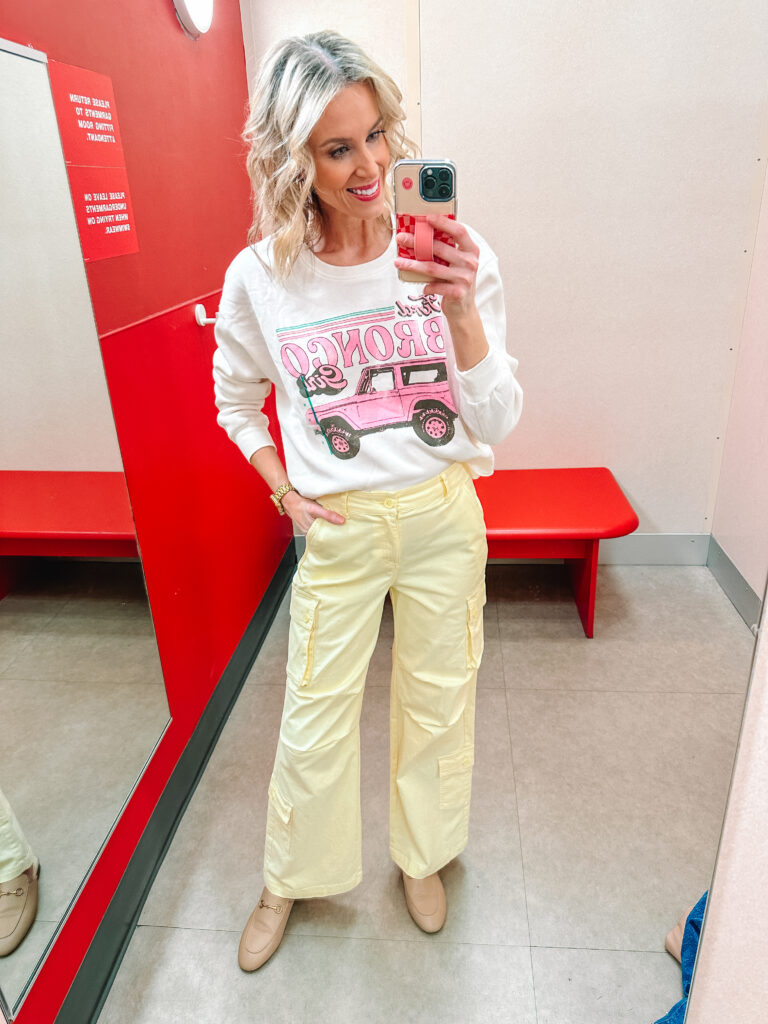 I am SO excited to share this HUGE spring Target try on haul. I am talking 13 affordable outfits with mix and match pieces to keep you stylish all season! 
