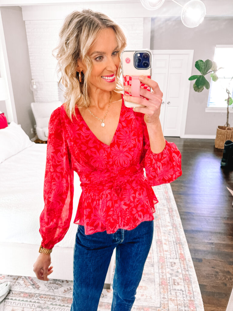 Walmart spring tops under $24!! These four tops with have you covered from work to weekend, spring to summer, vacation and more! You will love this gorgeous dressy blouse. 