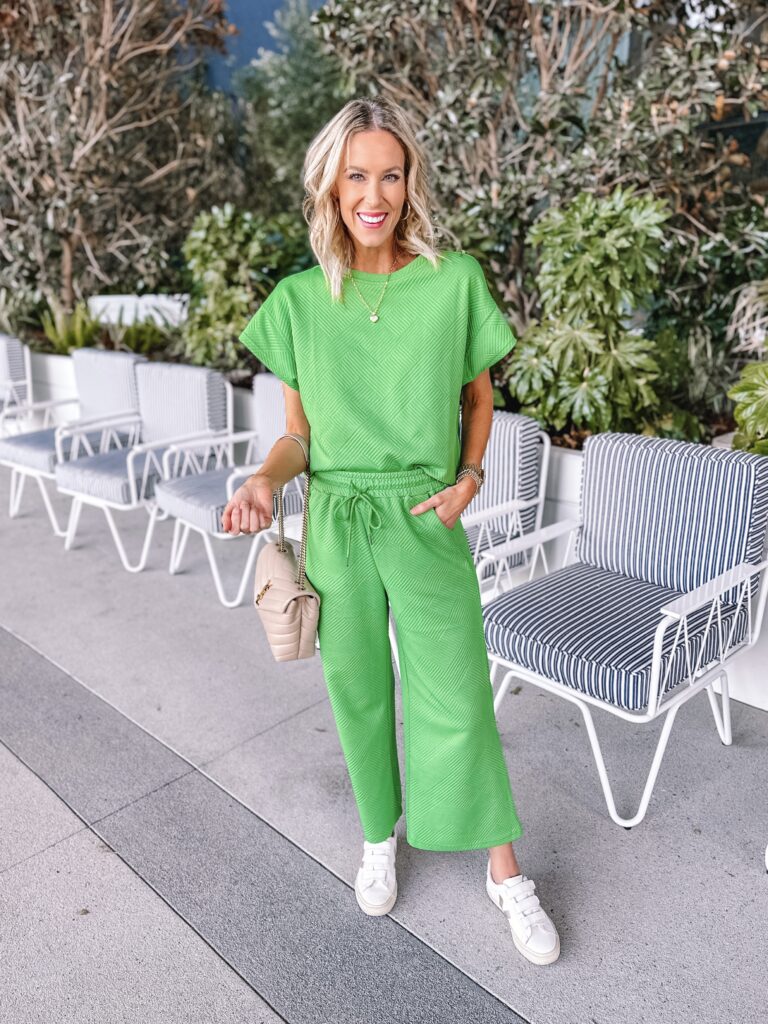 I'm OBSESSED with this Amazon matching set. Pull on pants and matching top in multiple color options perfect for travel, lounging and more! 