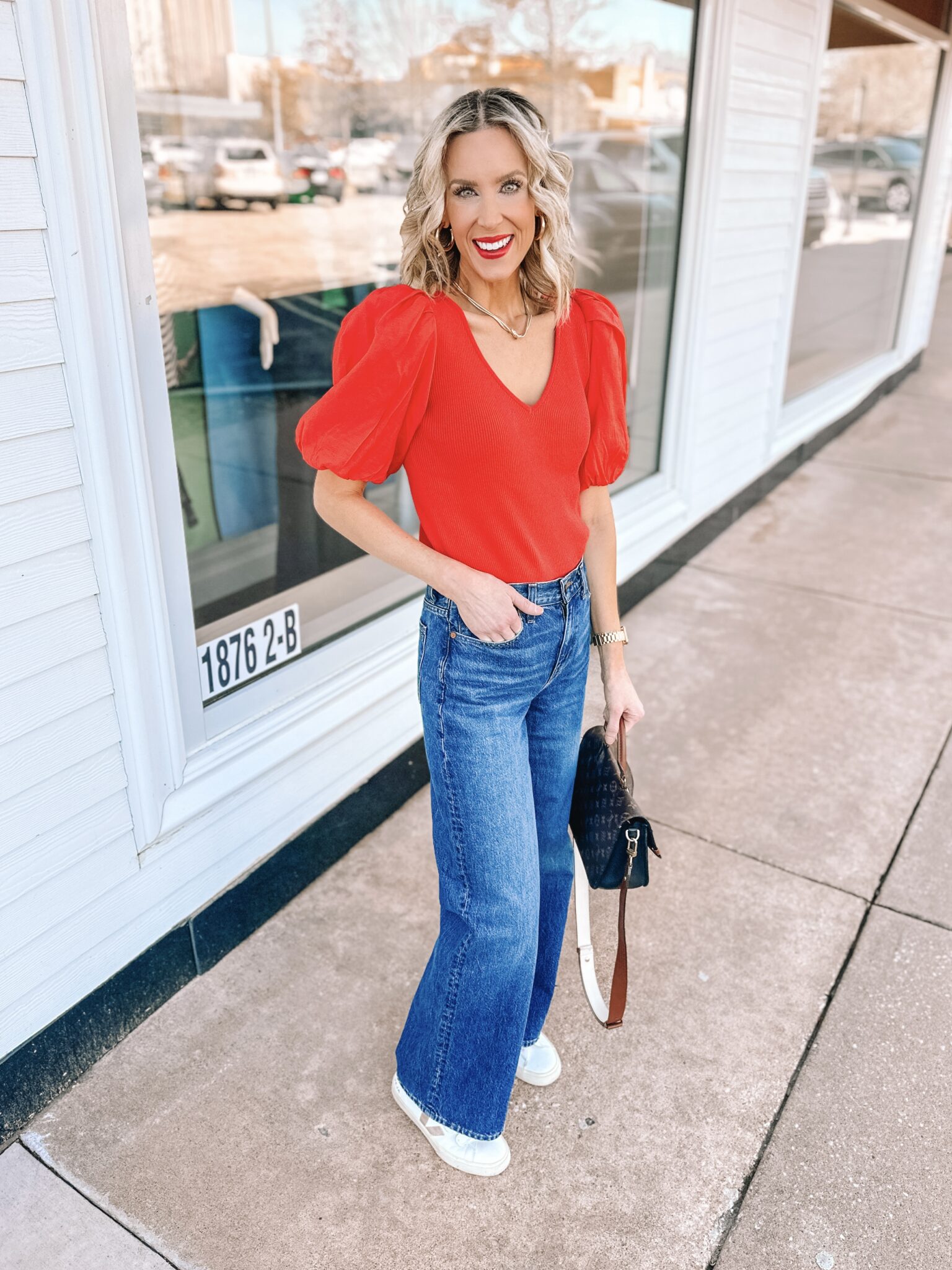 What Shoes to Wear with Wide Leg Jeans - Straight A Style