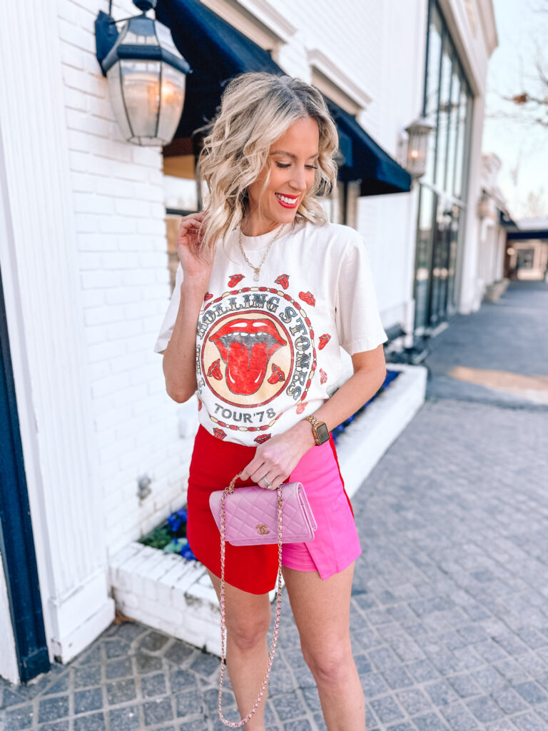 The best place to buy a luxury pre-owned bag is Keeks which is both an online store and a 10,00 square foot store located in Plano, TX!! They specialize in authentic, pre-owned handbags, shoes and other accessories. Sharing all the details on this fun outfit and this amazing pink Chanel bag!