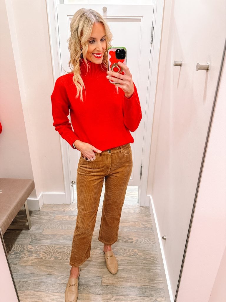 I have a HUGE LOFT try on haul for you with ELEVEN outfit ideas complete with holiday outfit ideas and winter outfits. From dressy to casual, festive and fun, I have it all! 