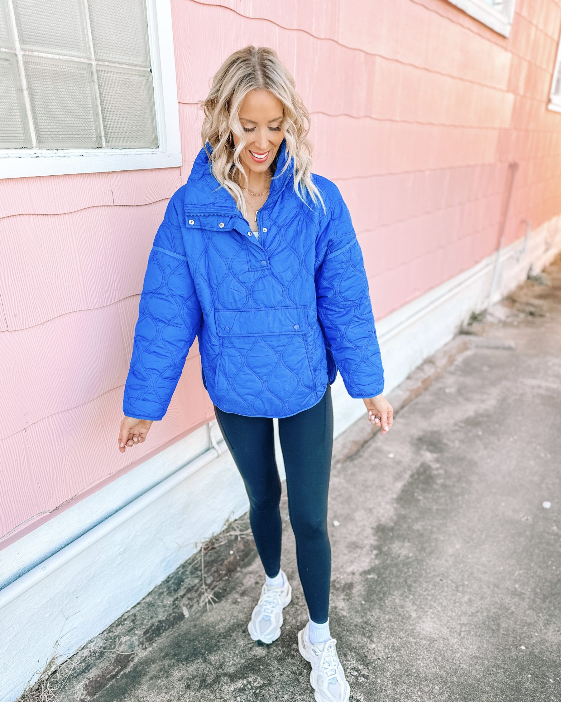 Amazon blue pullover jacket 1 - Straight A Style