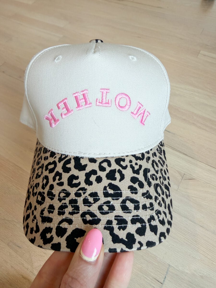 Looking for girly gift ideas?! Katydid online boutique has you covered with cute trucker hats, lounge sets, and matching pajama sets!